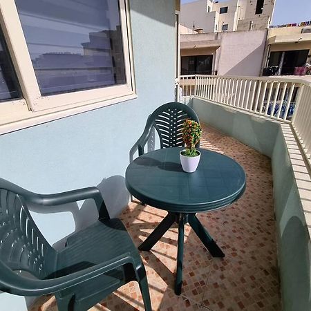 Bugibba Corner Apartment Stone Away From The Sea St. Paul's Bay Exterior foto